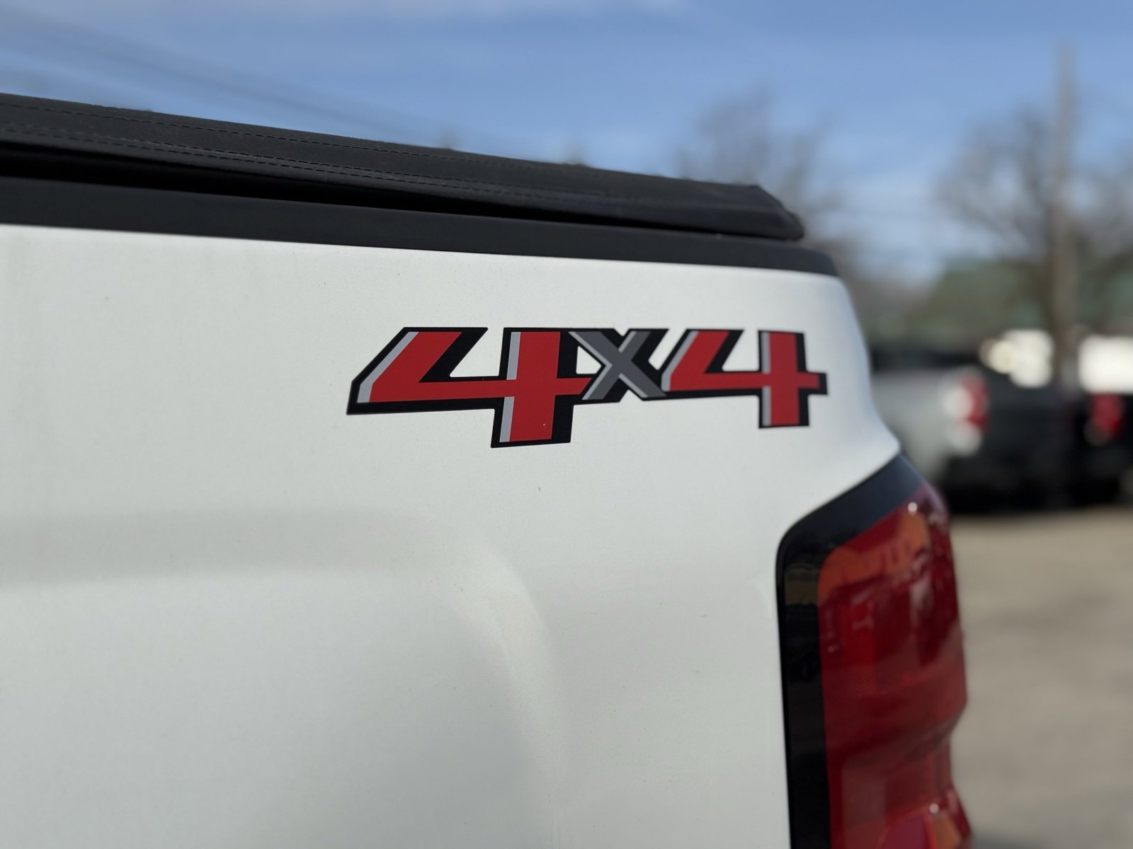 Used 2018 Chevrolet Silverado 1500 LT image 6