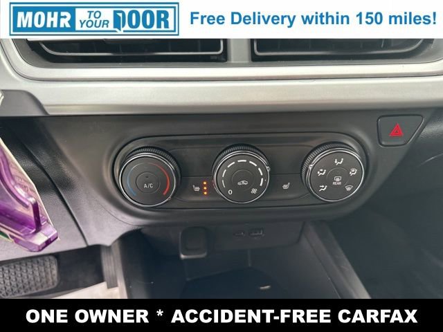 Used 2024 Chevrolet Trax RS w/ Sunroof Package image 17