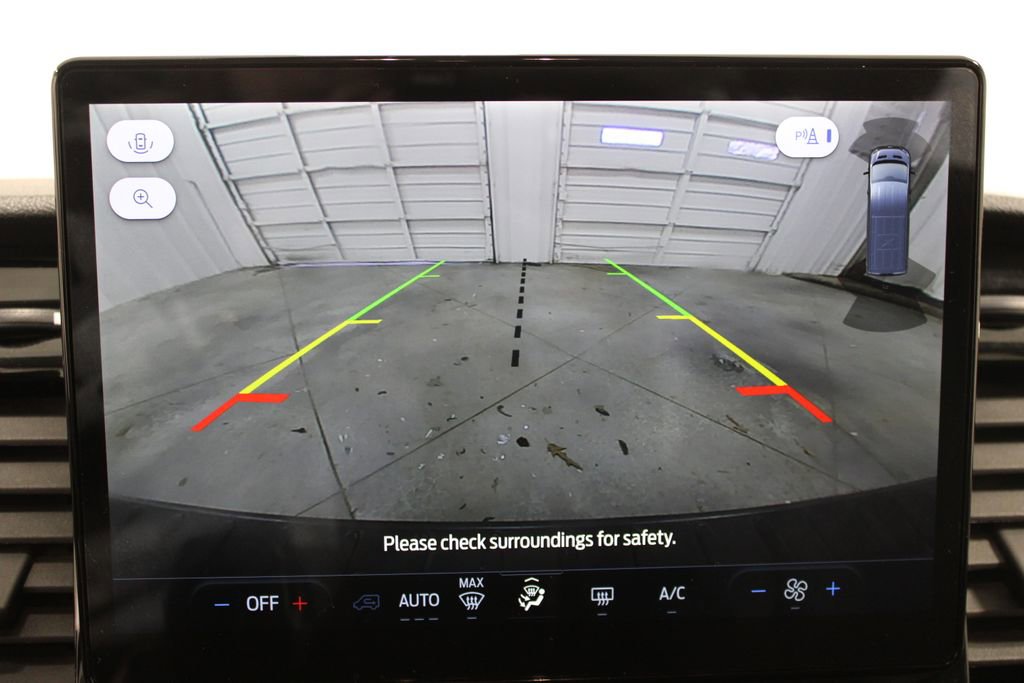 Used 2024 Ford Transit 350 XLT image 31