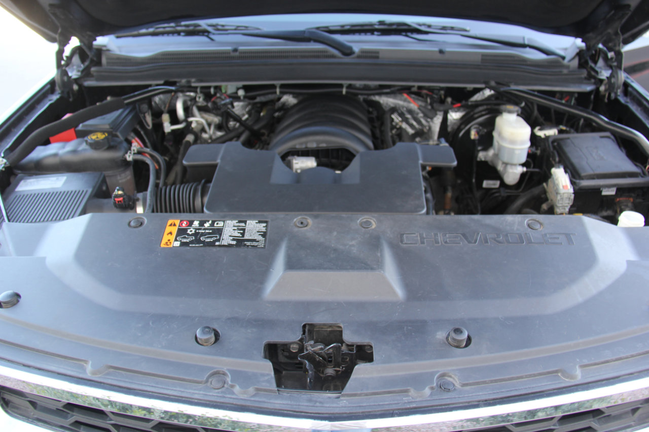 Used 2018 Chevrolet Tahoe 2WD w/ Remote Keyless Entry Package image 32