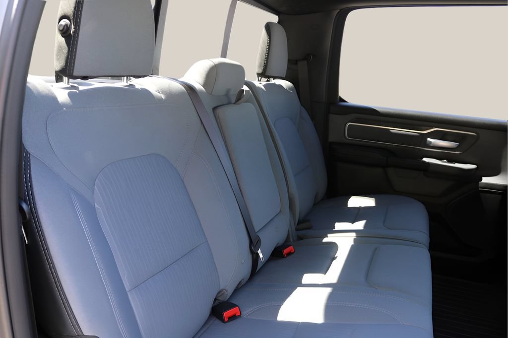 Used 2021 RAM 1500 Big Horn RWD image 17