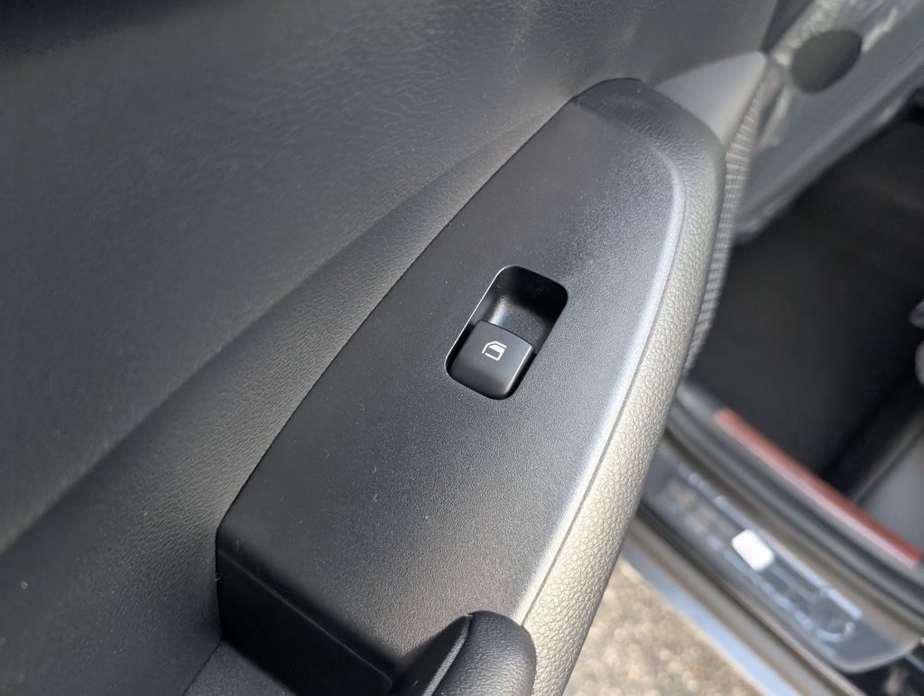 New 2026 Kia Seltos S AWD/4WD image 12