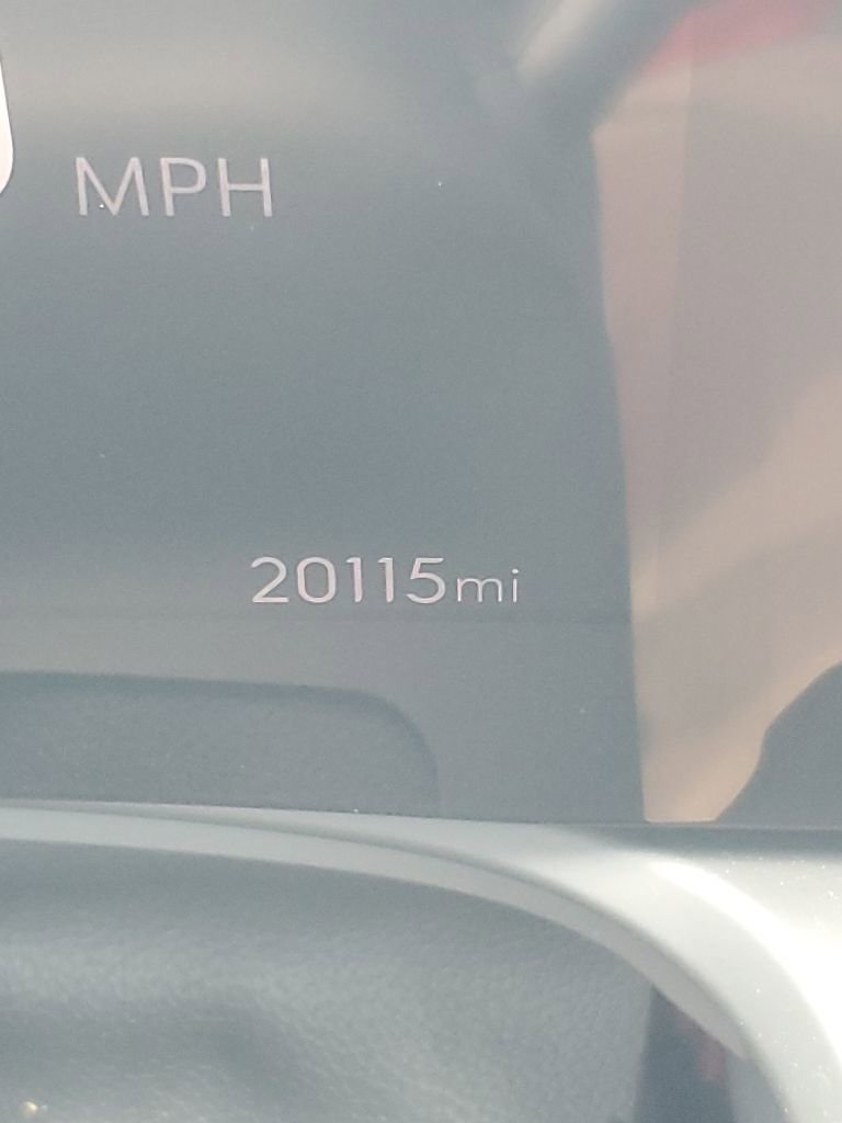 Used 2024 Buick Encore GX Avenir w/ Avenir Technology Package FWD image 20