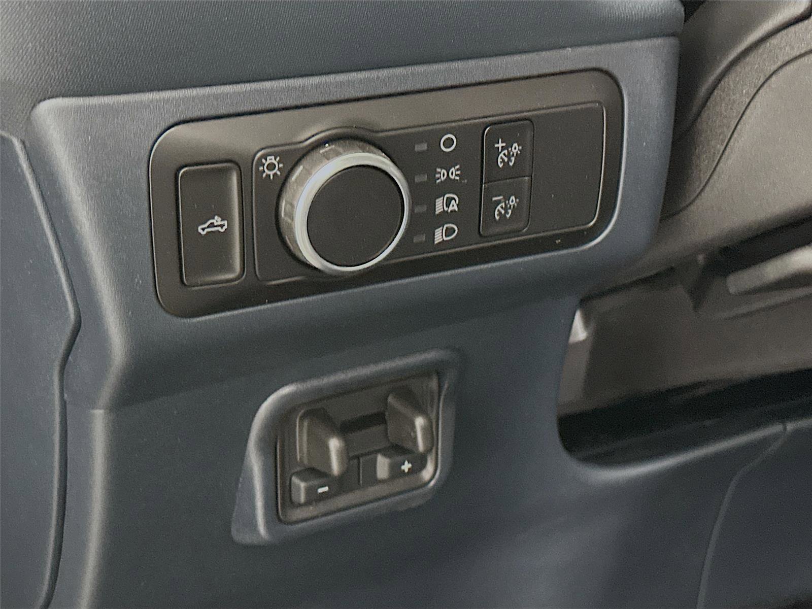 New 2026 Ford Maverick XLT w/ XLT Luxury Package image 14