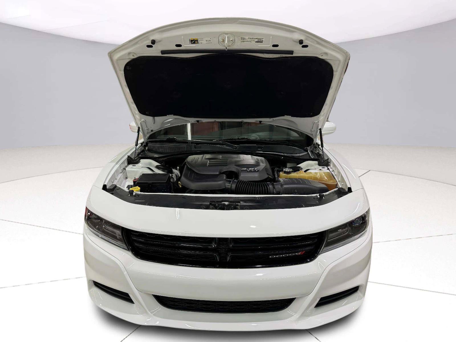 Used 2017 Dodge Charger SXT w/ AWD Plus Group image 52