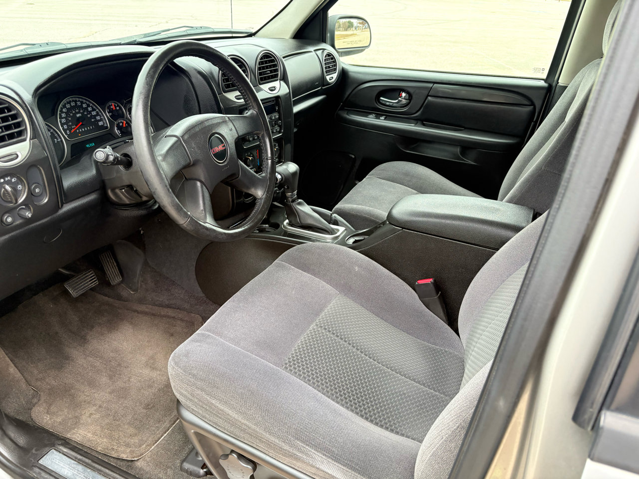 Used 2007 GMC Envoy SLE image 59