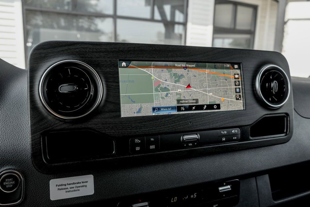 New 2024 Mercedes-Benz Sprinter 3500 image 18