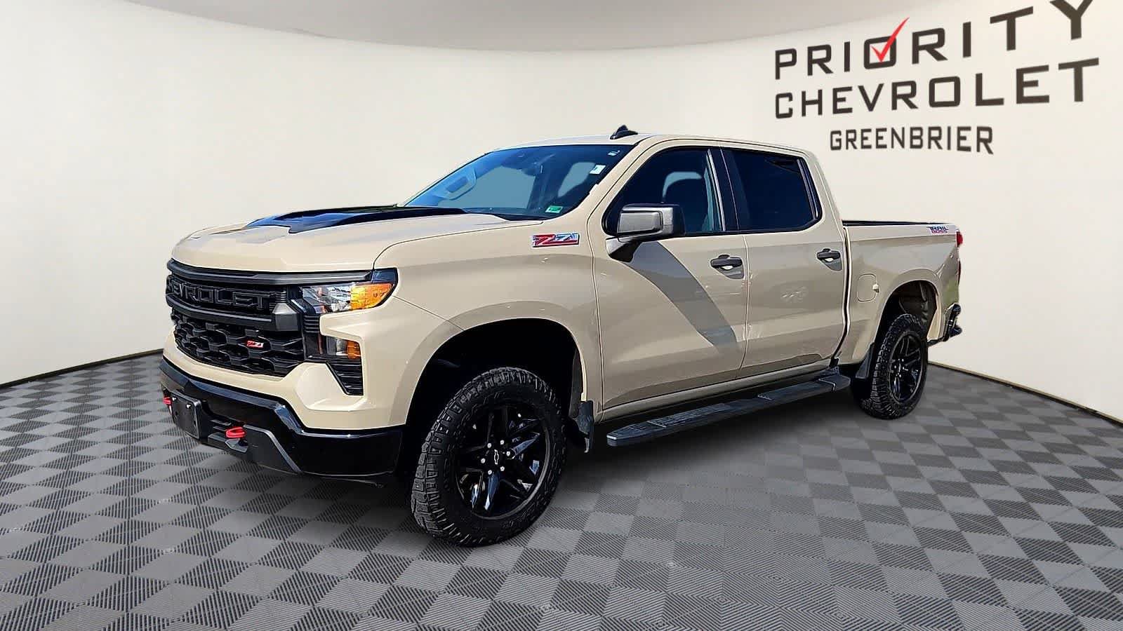 Used 2022 Chevrolet Silverado 1500 Custom Trail Boss AWD/4WD image 4