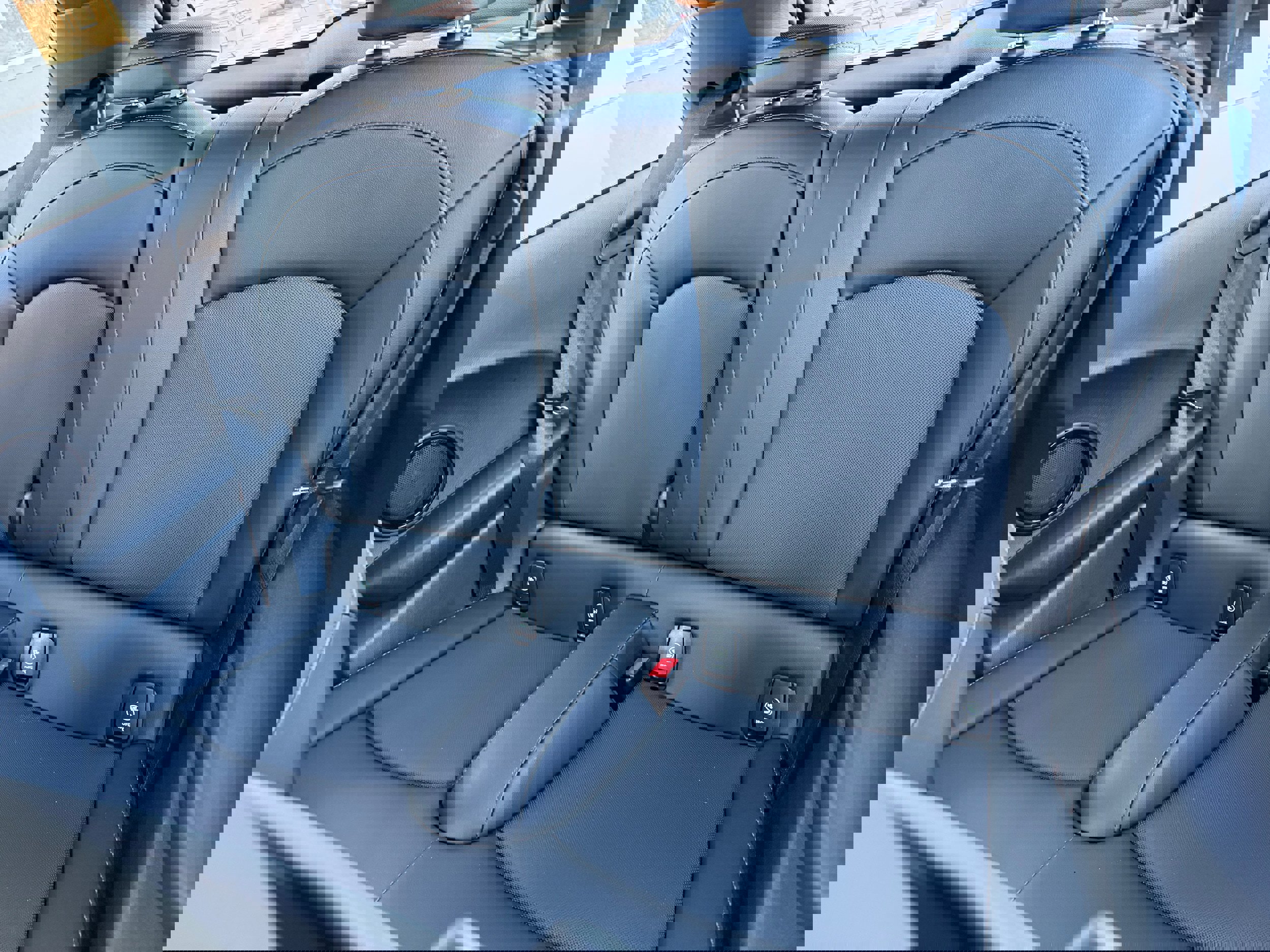 Used 2022 MINI Cooper S image 13