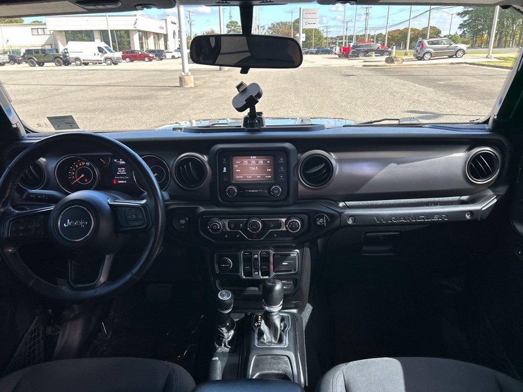 Used 2019 Jeep Wrangler Unlimited Sport S AWD/4WD image 25