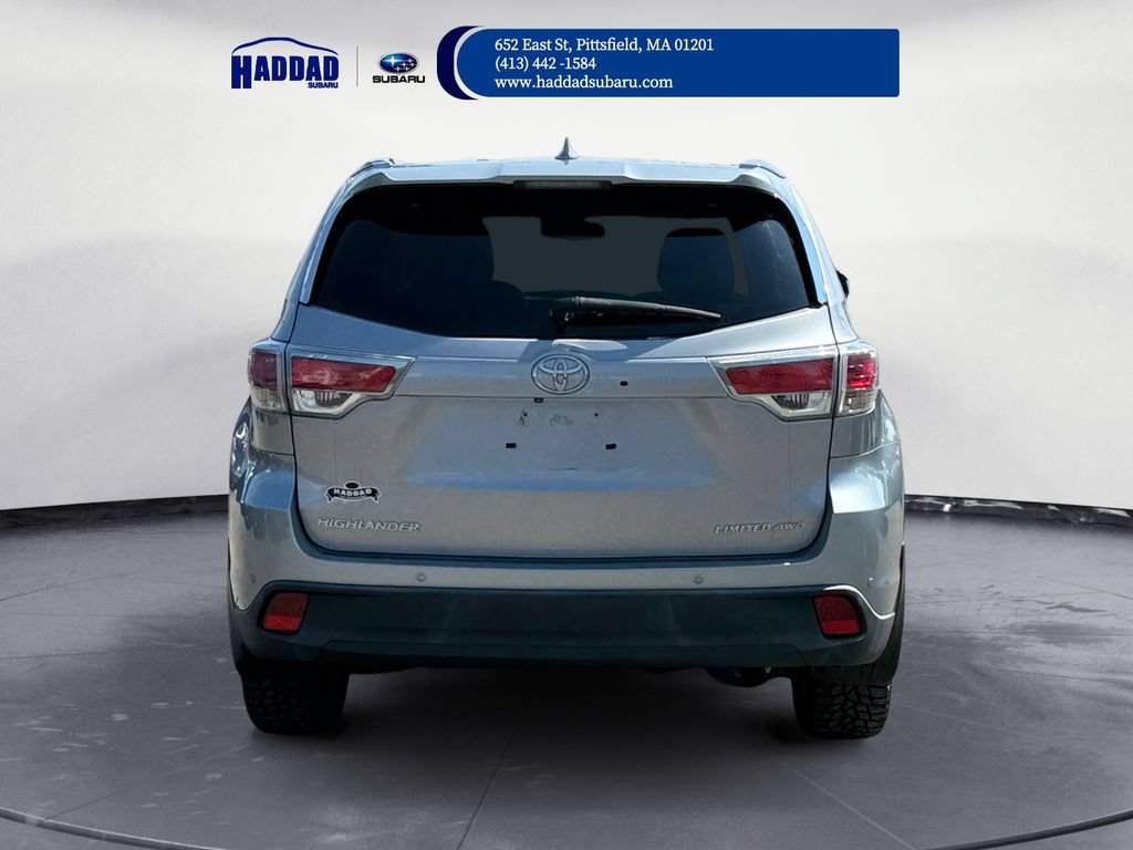 Used 2016 Toyota Highlander Limited AWD/4WD image 4