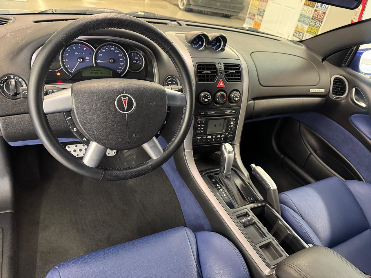 Used 2005 Pontiac GTO image 12