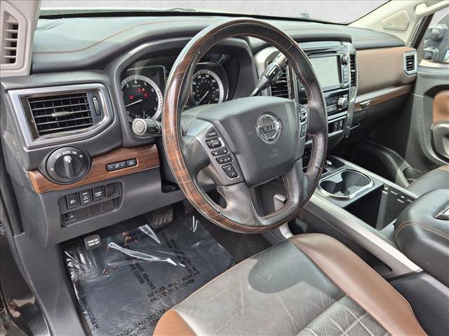 Used 2019 Nissan Titan Platinum Reserve w/ Platinum Utility Package AWD/4WD image 9