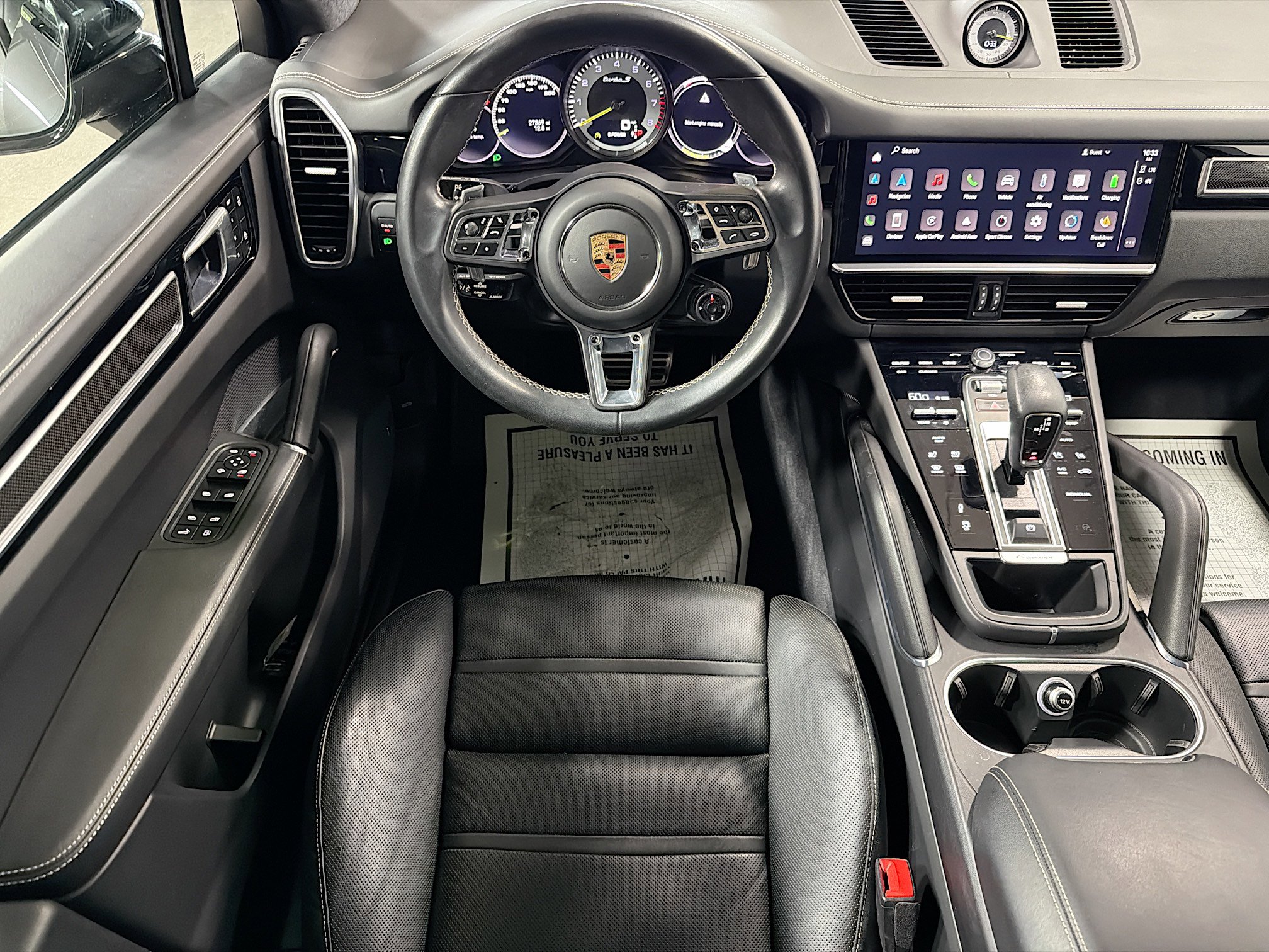 Certified 2023 Porsche Cayenne Turbo S AWD/4WD image 17