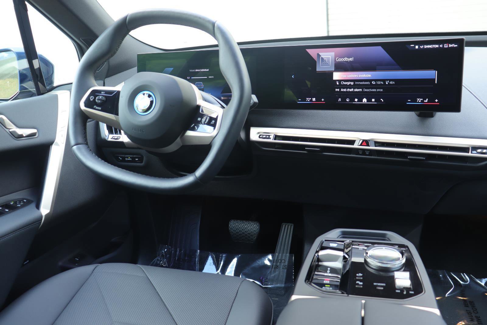 Certified 2024 BMW iX xDrive50 w/ Sport Package image 27