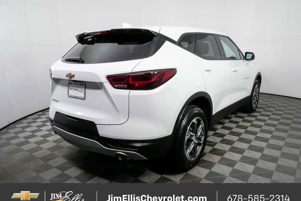 Certified 2025 Chevrolet Blazer LT image 26