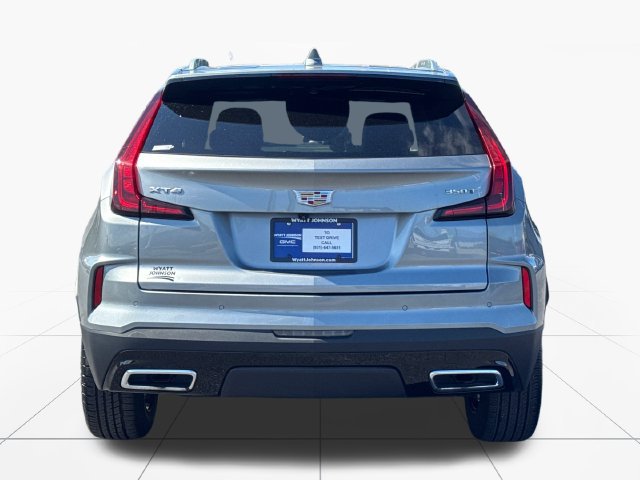 Used 2025 Cadillac XT4 Premium Luxury FWD image 4