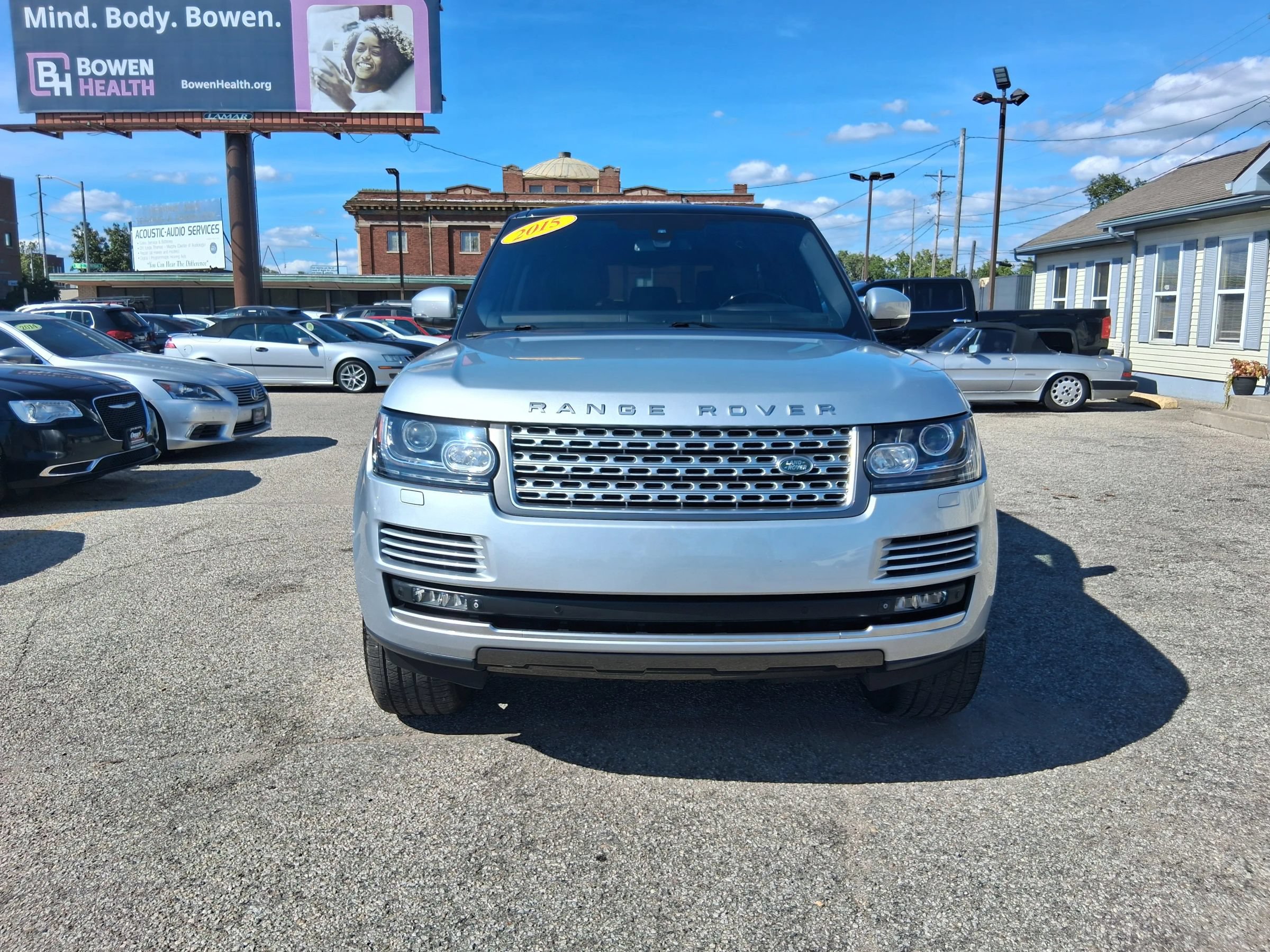 Used 2015 Land Rover Range Rover Supercharged AWD/4WD image 2