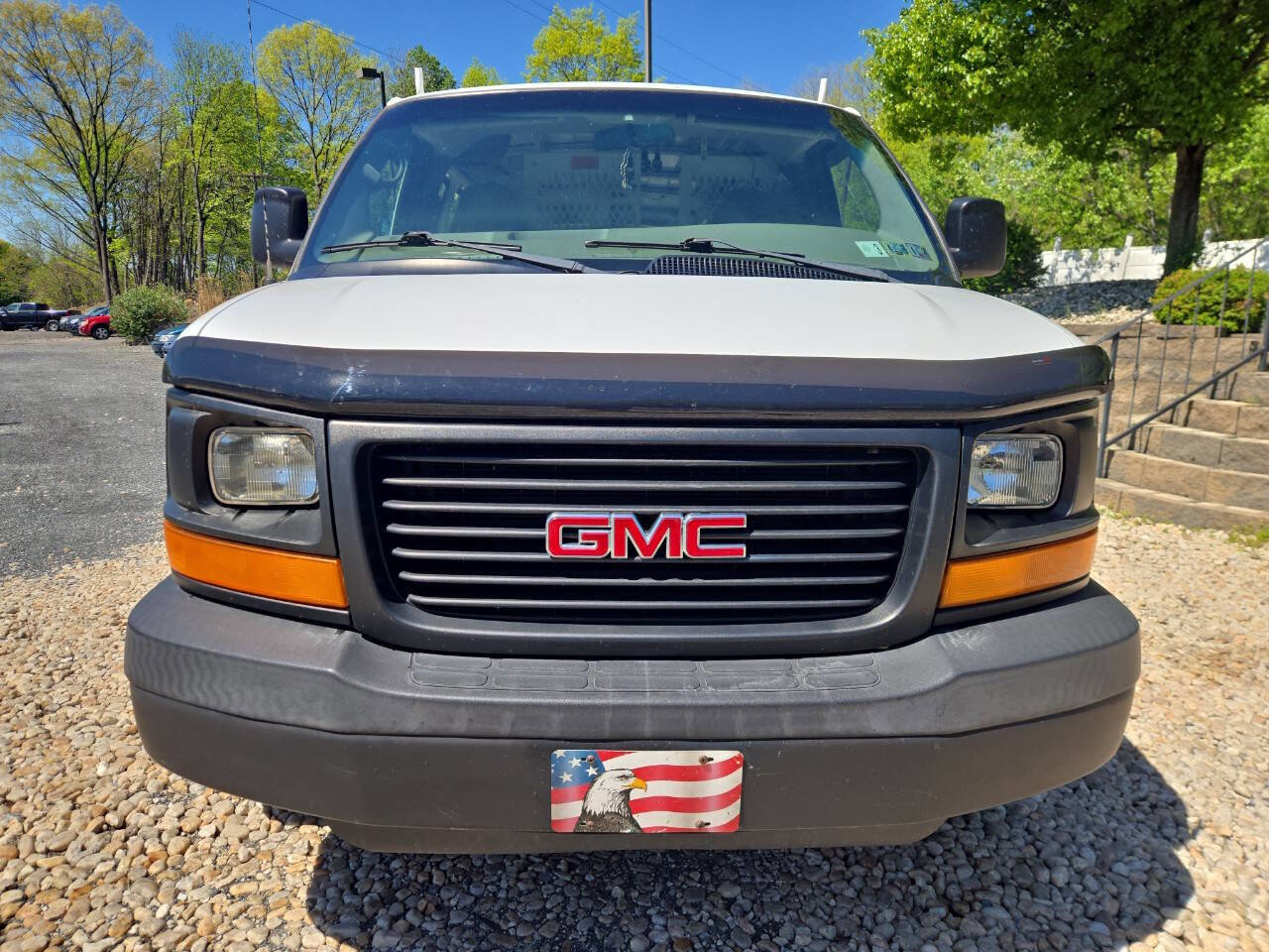 Used 2006 GMC Savana 2500 RWD image 2