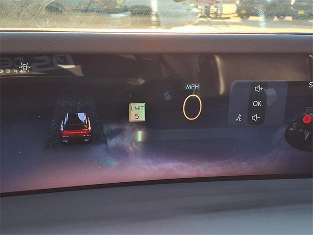 Certified 2025 Lincoln Nautilus Premier w/ Jet Appearance Package image 11