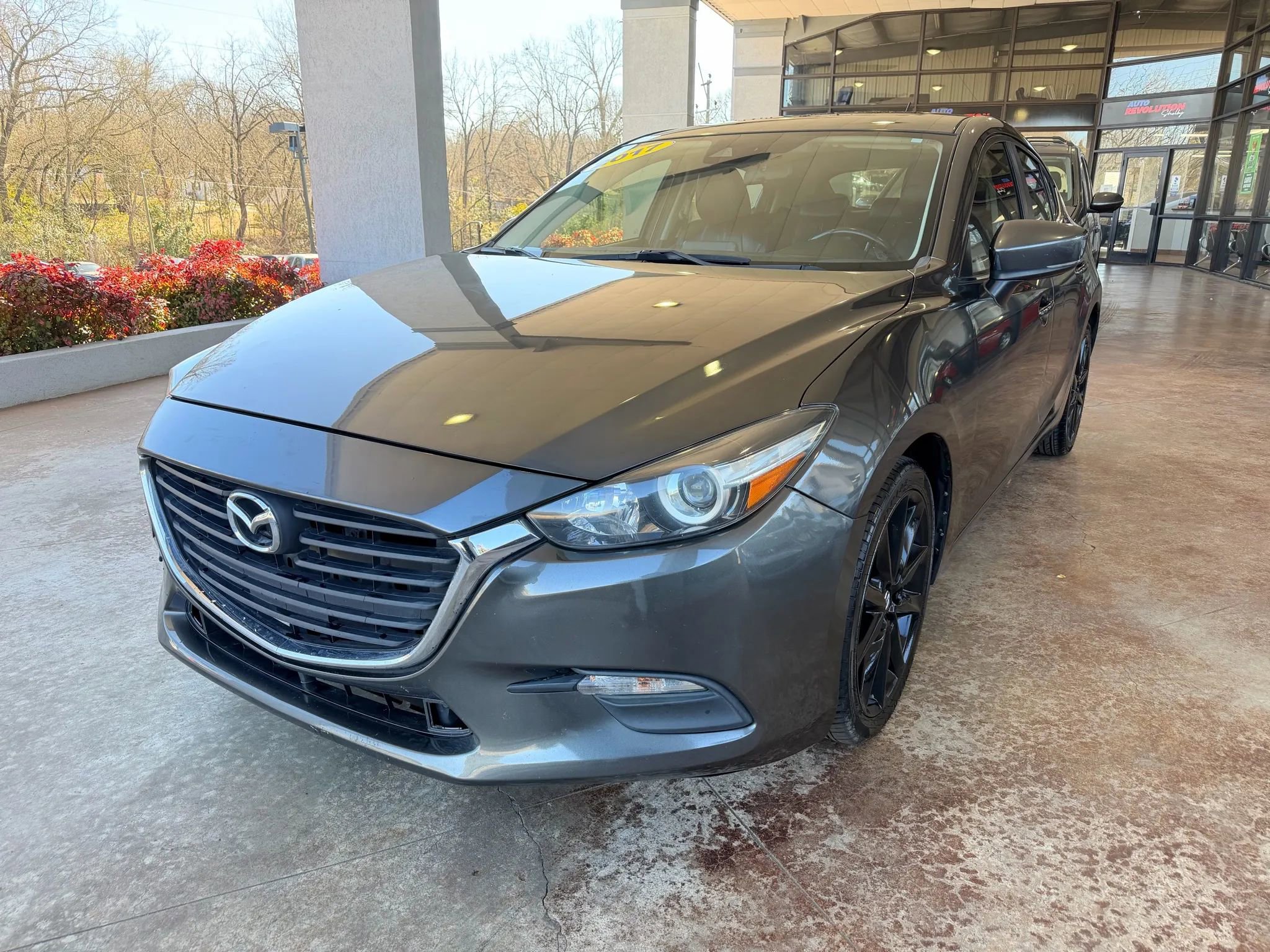 Used 2017 MAZDA MAZDA3 Touring image 3