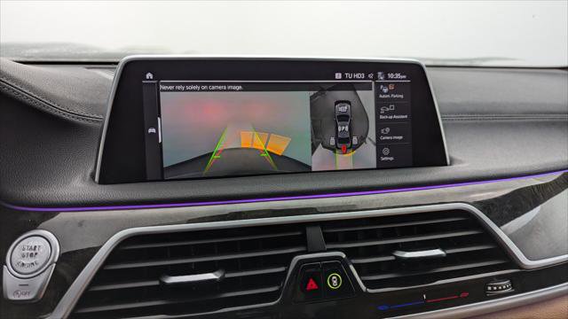 Used 2021 BMW 740i xDrive w/ Autobahn Package image 28