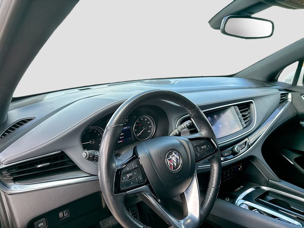 Used 2023 Buick Enclave Essence FWD image 11