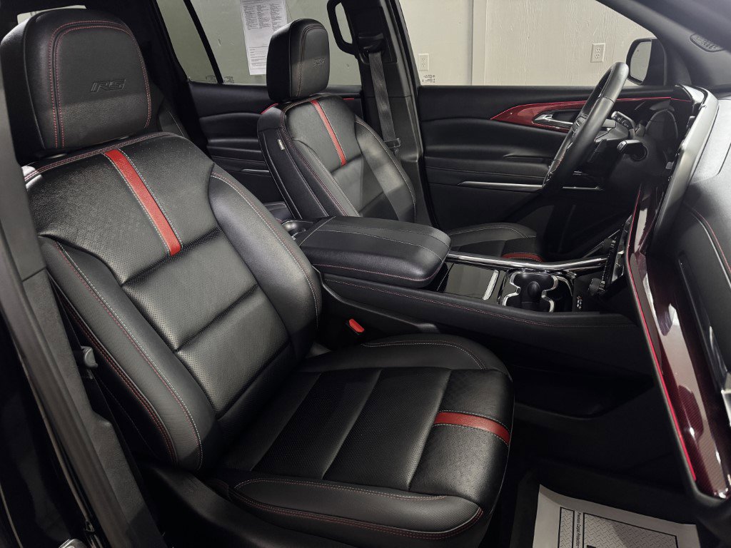 Used 2024 Chevrolet Traverse RS w/ LPO, Floor Liner Package AWD/4WD image 94