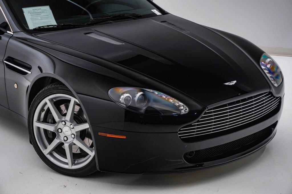Used 2007 Aston Martin V8 Vantage Coupe RWD image 4