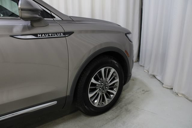 Used 2020 Lincoln Nautilus Premier w/ Equipment Group 101A AWD/4WD image 28