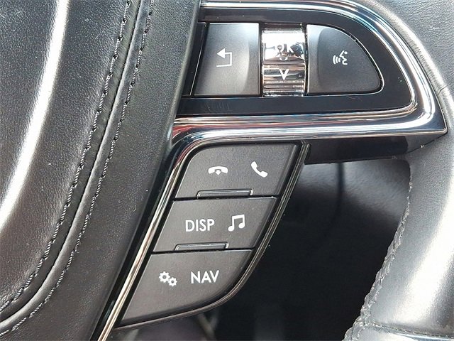 Used 2017 Lincoln Continental Select FWD image 22