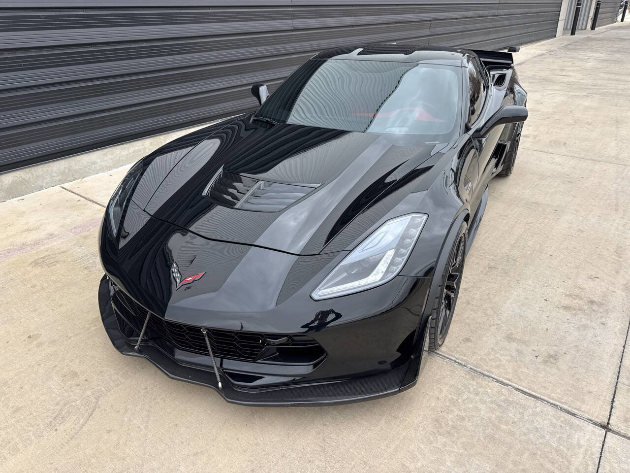 Used 2019 Chevrolet Corvette Z06 RWD image 19