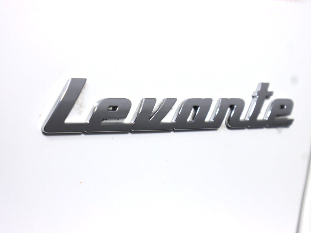 Used 2018 Maserati Levante GranSport AWD/4WD image 44