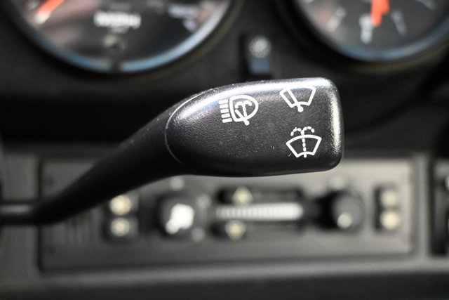 Used 1997 Porsche 911 Carrera RWD image 62