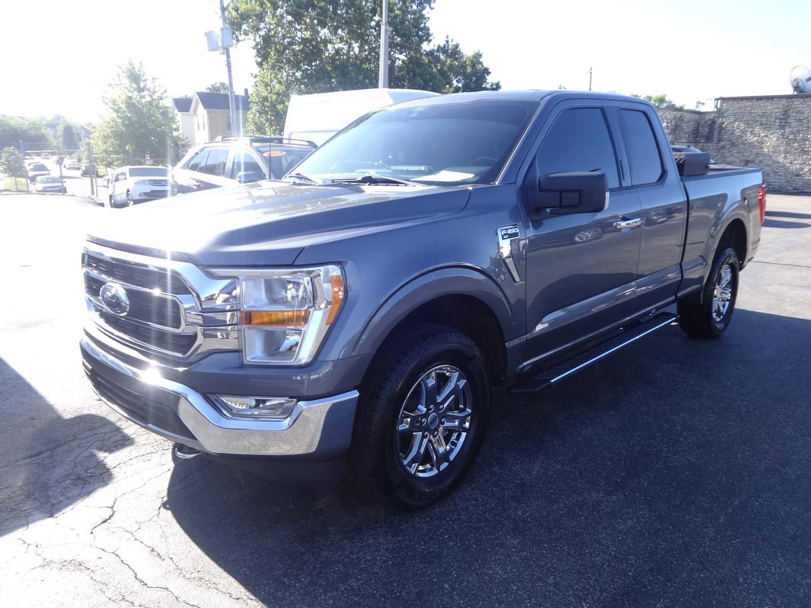 Used 2021 Ford F150 XLT w/ Equipment Group 301A Mid image 3