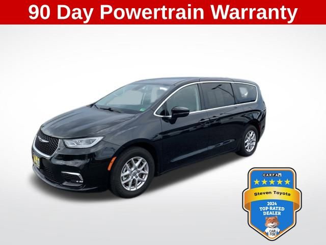 Used 2023 Chrysler Pacifica Touring-L