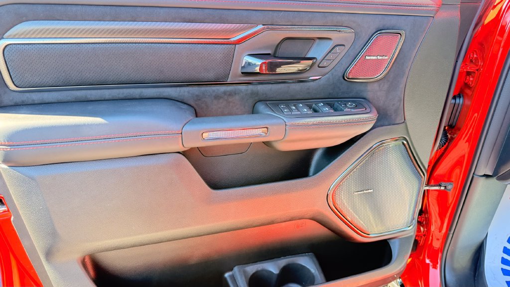New 2027 RAM 1500 4x4 Crew Cab image 32