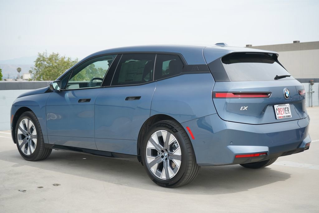 New 2026 BMW iX xDrive45 image 7