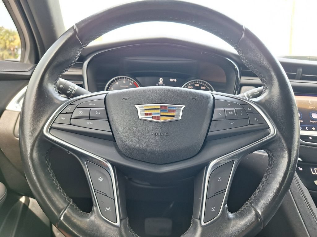 Certified 2023 Cadillac XT5 Luxury FWD image 19