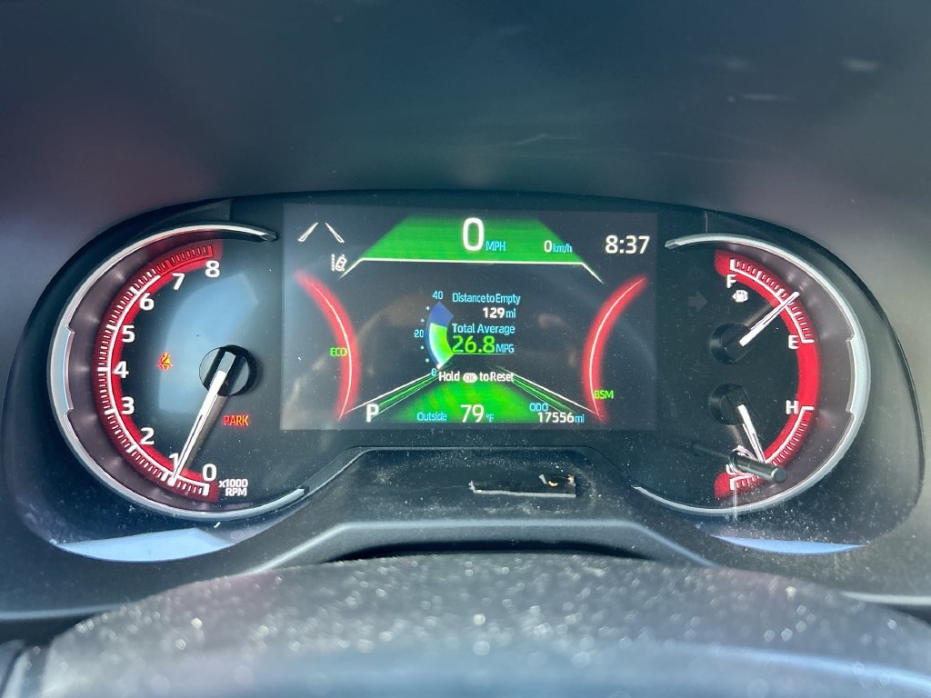 Certified 2025 Toyota RAV4 XLE FWD image 22