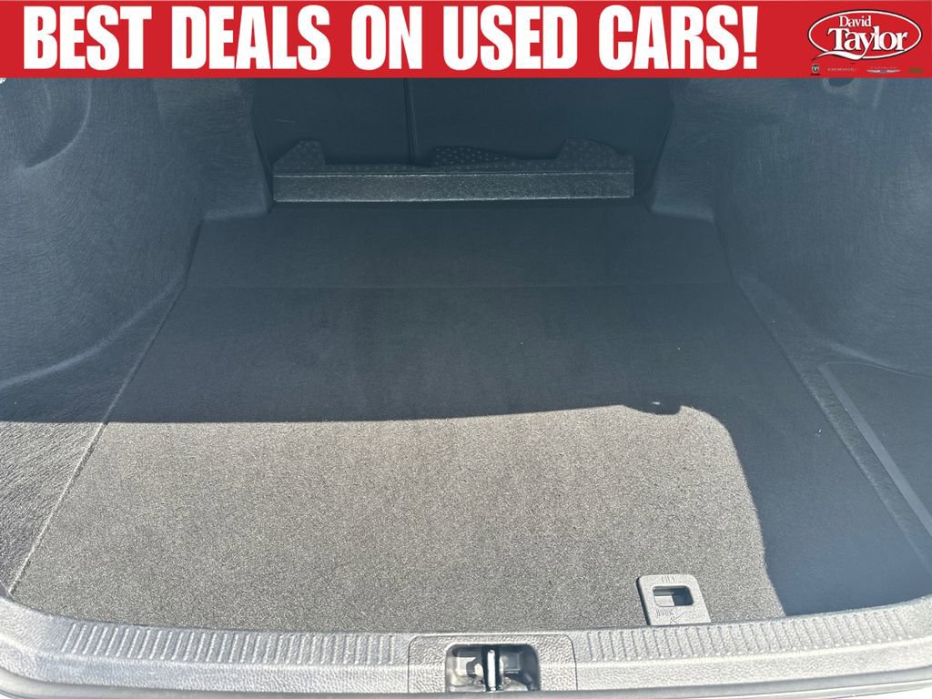 Used 2025 Toyota Camry LE FWD image 35