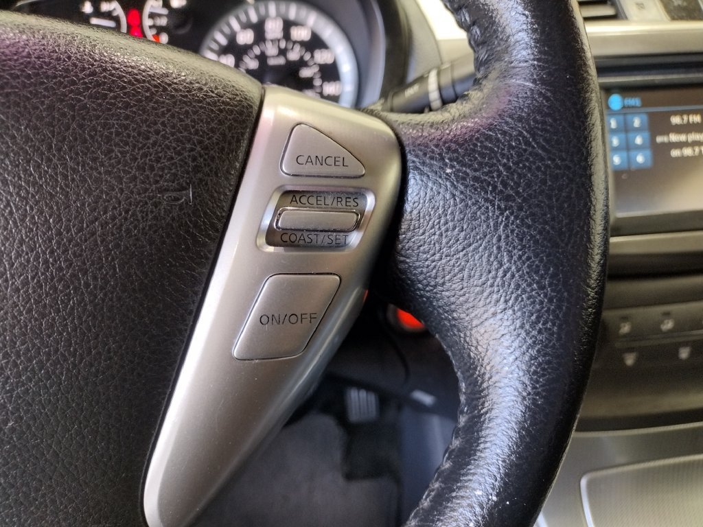 Used 2014 Nissan Sentra SR w/ Premium Package FWD image 29