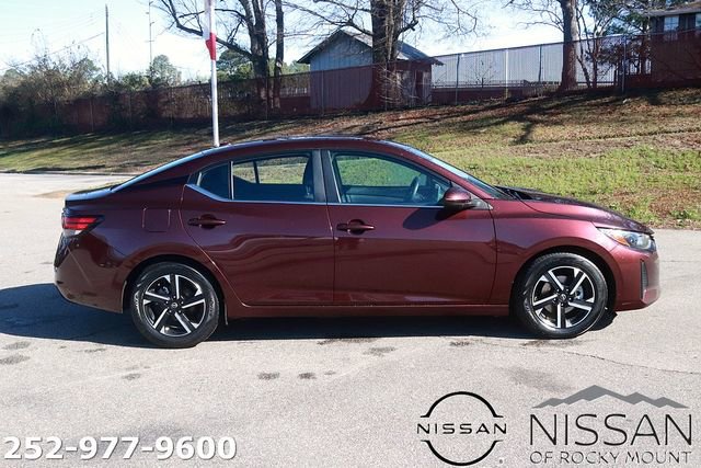 Used 2024 Nissan Sentra SV image 5