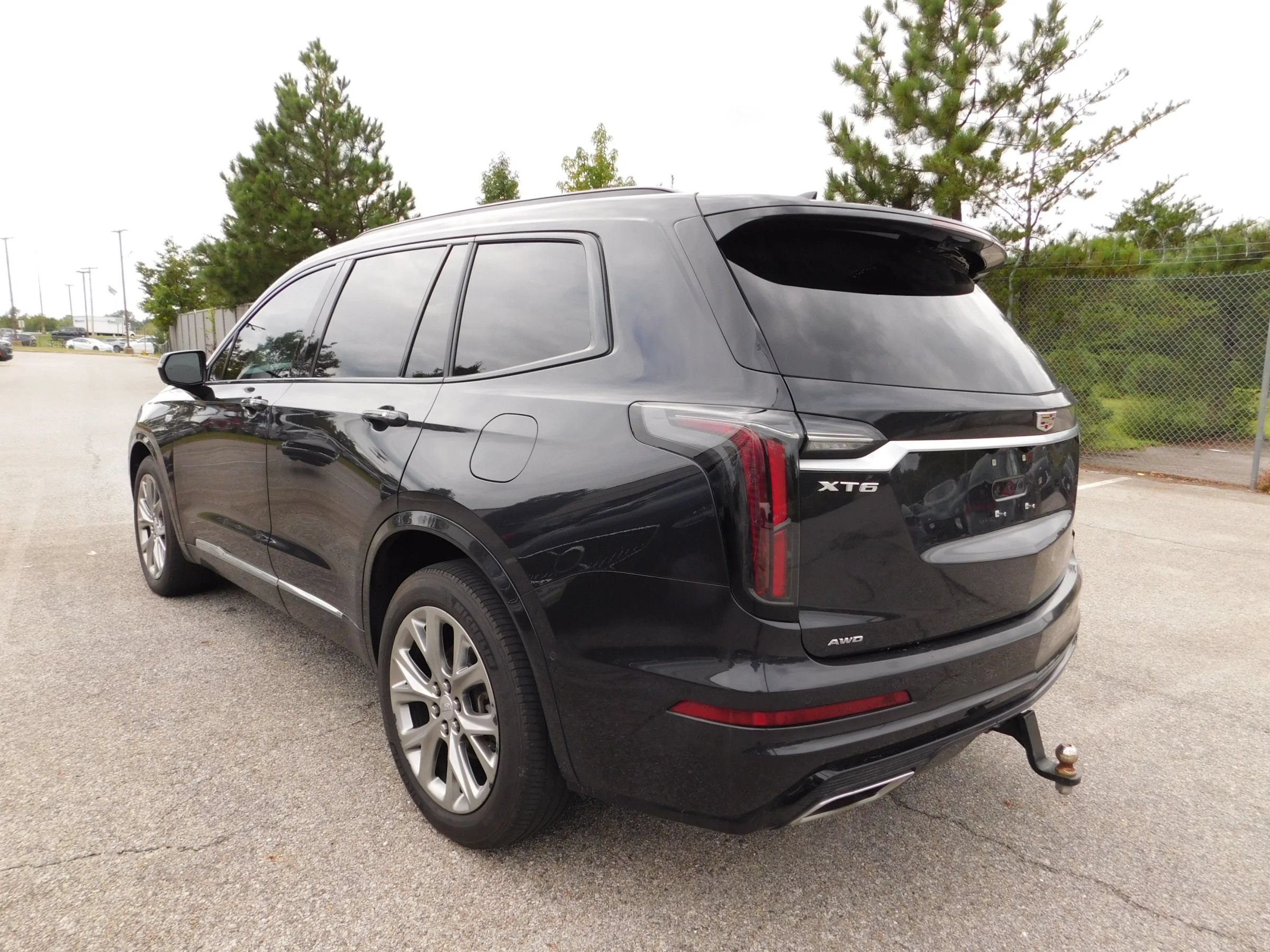Used 2020 Cadillac XT6 Sport w/ Platinum Package AWD/4WD image 6