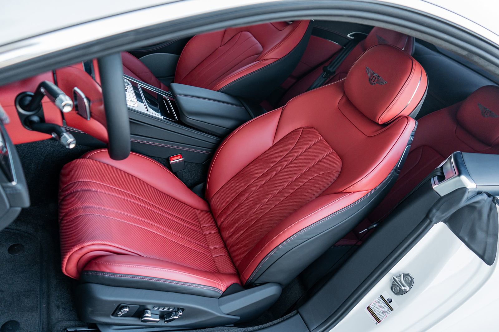 Used 2023 Bentley Continental GT Mulliner image 26