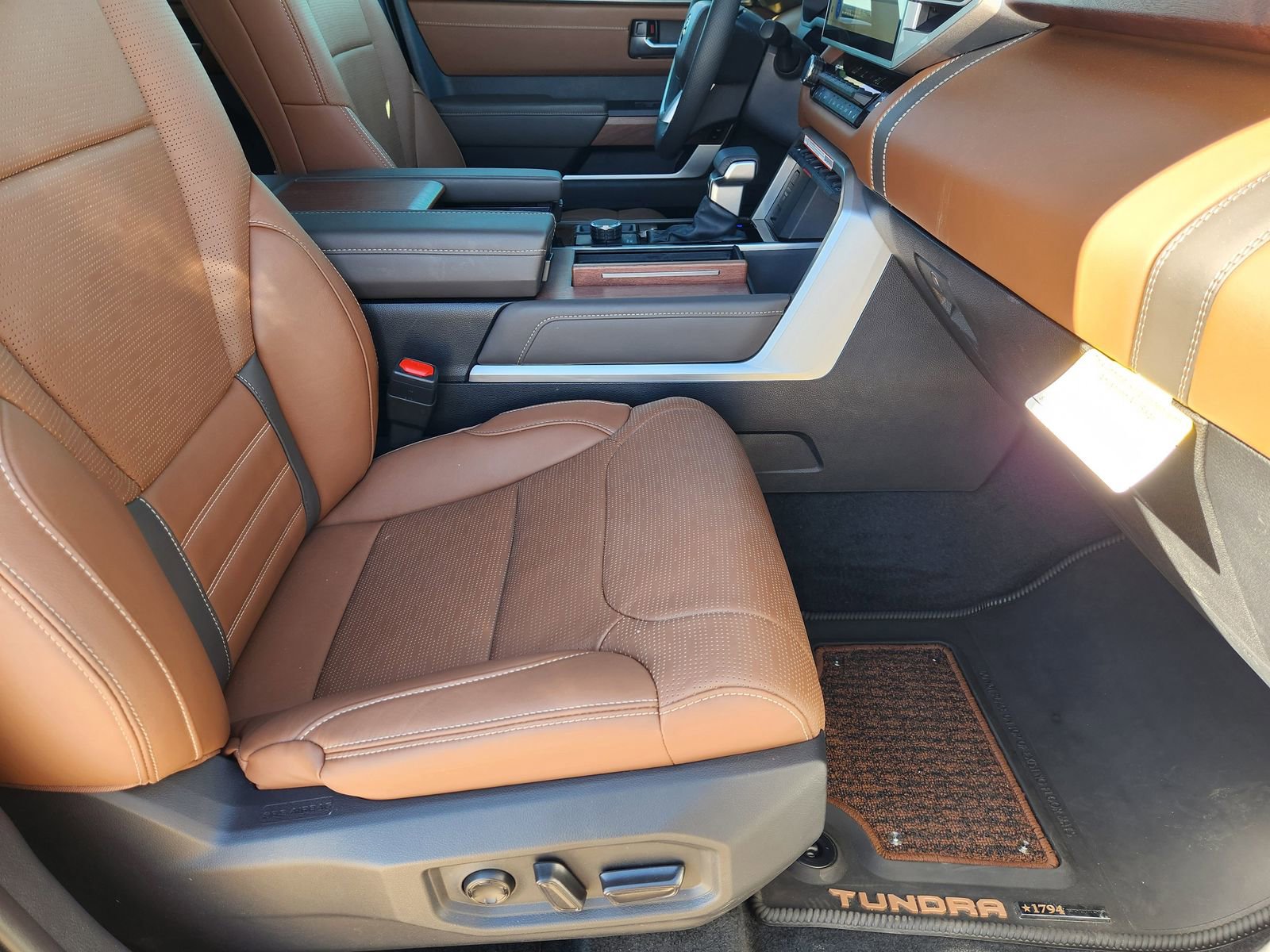 Used 2025 Toyota Tundra 1794 Edition image 17
