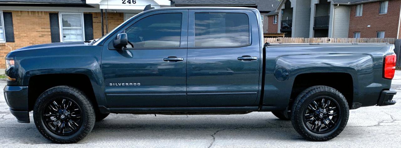 Used 2018 Chevrolet Silverado 1500 LT w/ All Star Edition AWD/4WD image 2