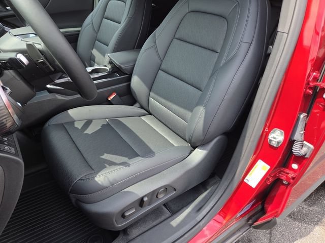 New 2027 Chevrolet Equinox LT w/ Convenience Package II FWD image 23