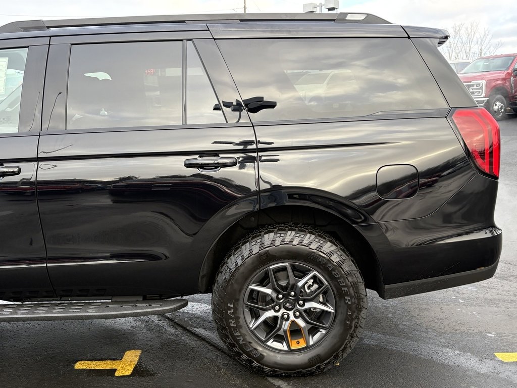 New 2026 Ford Expedition Tremor image 14