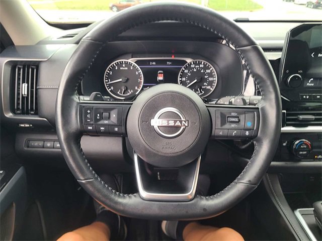 Used 2022 Nissan Pathfinder SL w/ SL Black Package image 27